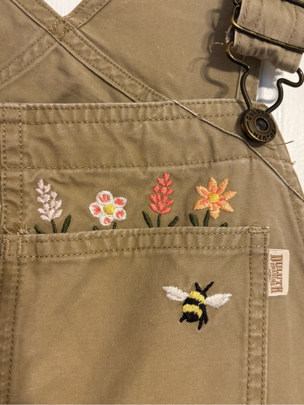 RARE Duluth Wild Card Cotton Canvas Overalls Bee Floral Embroidered - Picture 4 of 8
